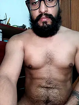 Snapshot of HombreS3n chatting on 02.08.25 HombreS3n online show from 02.08.25