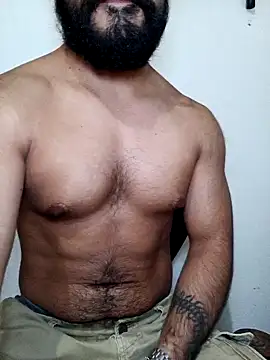 Snapshot of HombreS3n chatting on 11.19.25 HombreS3n online show from 11.19.25