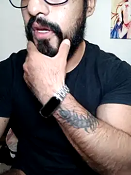 Snapshot of HombreS3n chatting on 11.26.25 HombreS3n online show from 11.26.25