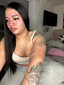 GemaGranadoss online show from 11.15.25