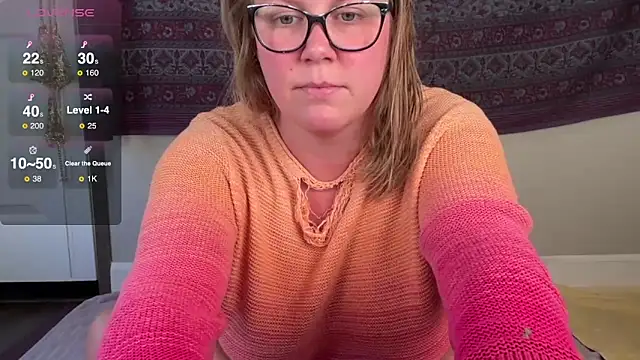 GlitterKitty108 online show from 10.04.25