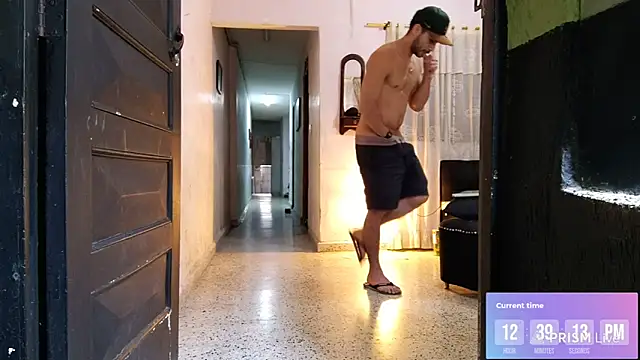 sexyboycolombi4 online show from 01.25.25