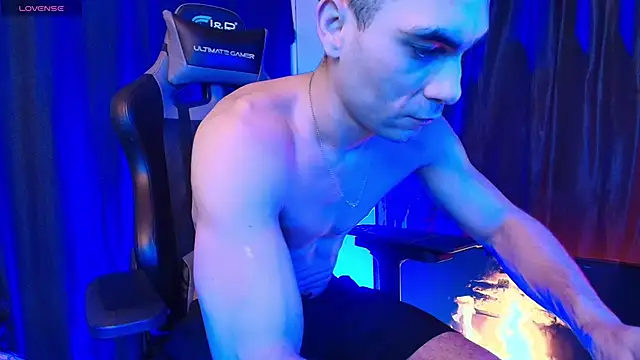 sexyboycolombi4 online show from 11.15.25