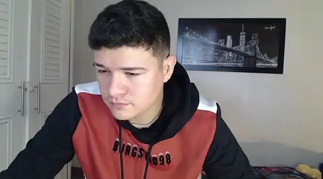 Snapshot of Plug_Control chatting on 12.28.24 Plug Control online show from 12.28.24