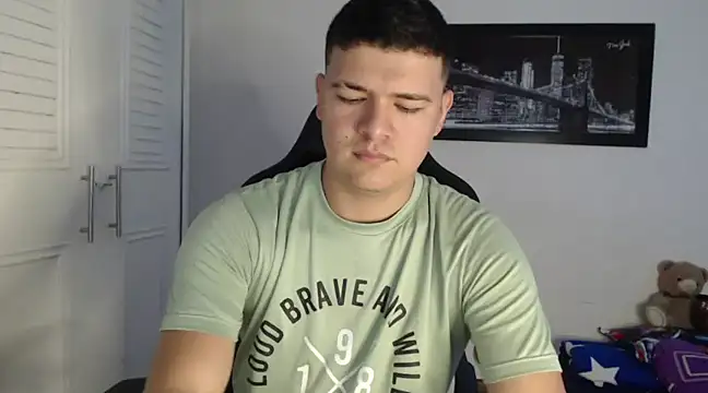 Snapshot of Plug_Control chatting on 12.31.24 Plug Control online show from 12.31.24