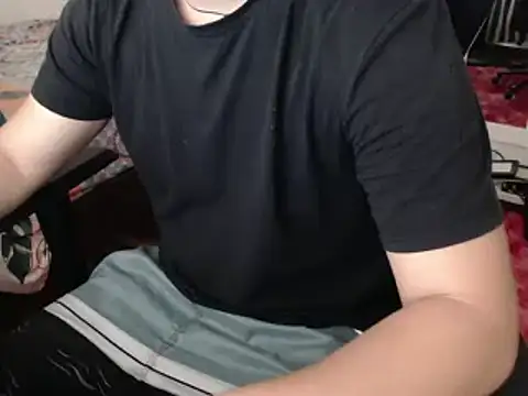 Snapshot of Plug_Control chatting on 03.20.25 Plug Control online show from 03.20.25