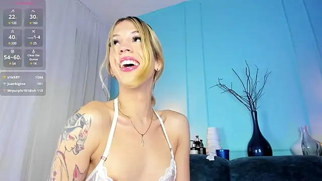 Snapshot of Courtney_gonet chatting on 01.28.25 Courtney gonet online show from 01.28.25