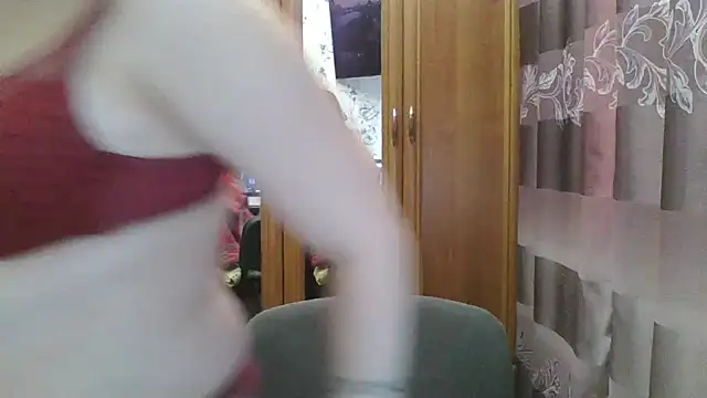 Snapshot of SophieNightAh chatting on 03.11.25 SophieNightAh online show from 03.11.25