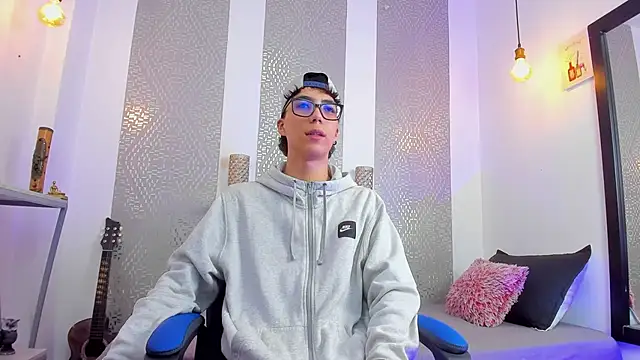 Nikolay Gregori online show from 02.11.25