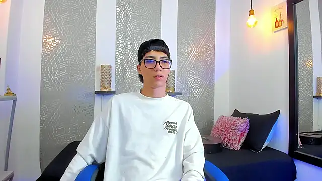 Nikolay Gregori online show from 02.20.25