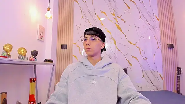 Nikolay Gregori online show from 04.13.26