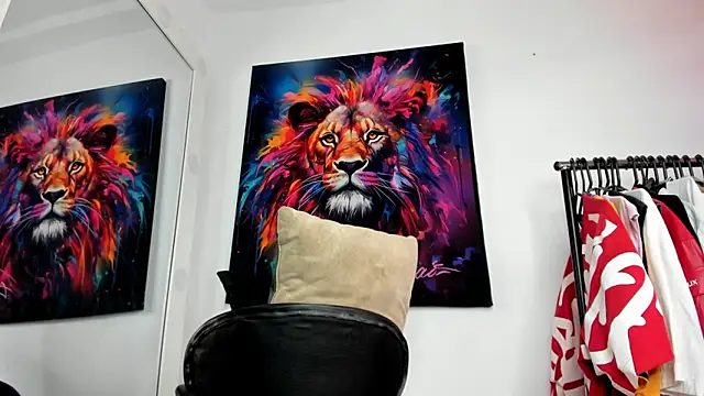 Snapshot of Pantera_black_21 chatting on 12.18.24 Pantera black 21 online show from 12.18.24