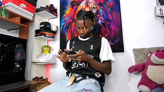 Snapshot of Pantera_black_21 chatting on 09.08.25 Pantera black 21 online show from 09.08.25