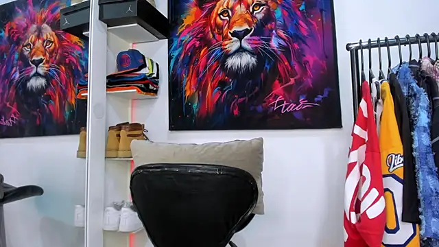 Snapshot of Pantera_black_21 chatting on 10.19.25 Pantera black 21 online show from 10.19.25