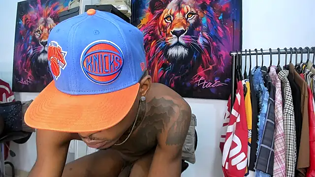 Snapshot of Pantera_black_21 chatting on 10.27.25 Pantera black 21 online show from 10.27.25