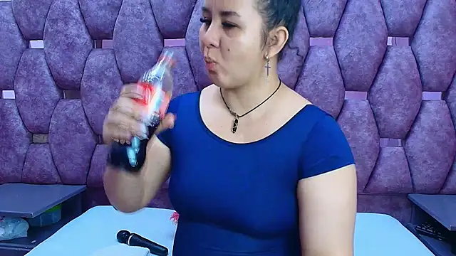 AlaSmith online show from 04.06.26