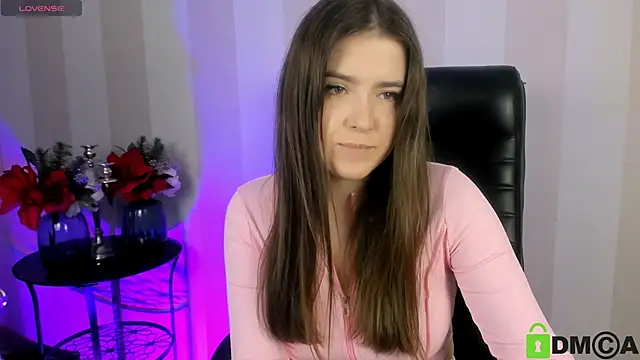 Snapshot of Haley_Gars chatting on 09.28.25 Haley Gars online show from 09.28.25