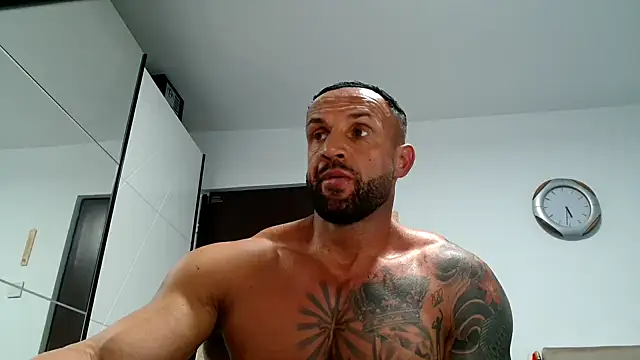 Magnificmuscles89 online show from 11.05.25