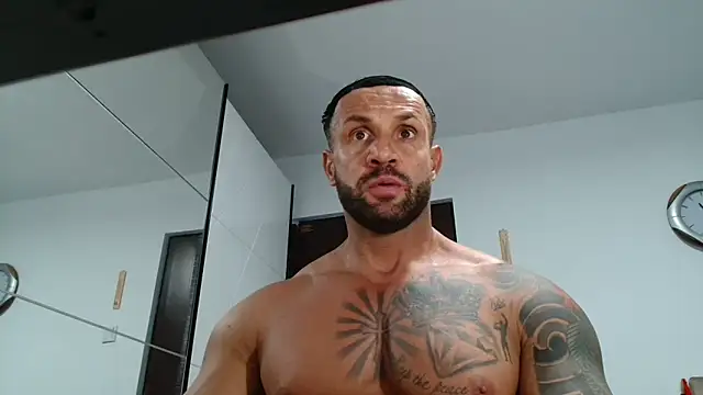 Magnificmuscles89 online show from 05.08.26