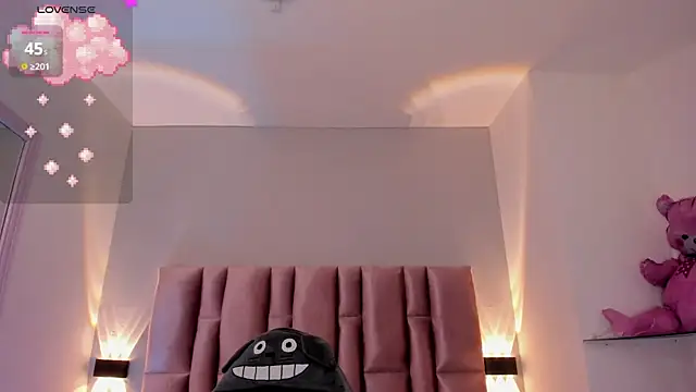 Snapshot of NikyBrookss chatting on 09.16.25 NikyBrookss online show from 09.16.25