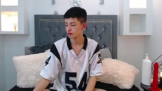 MaikCarver online show from 01.15.25