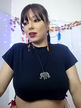 Snapshot of kristal_ktl chatting on 09.12.25 kristal ktl online show from 09.12.25