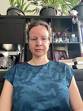 AnnikaRose online show from 03.05.26