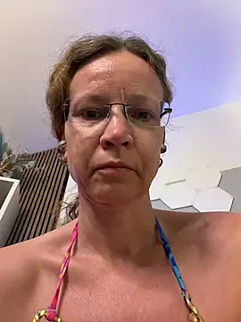 Snapshot of AnnikaRose chatting on 07.19.26 AnnikaRose online show from 07.19.26