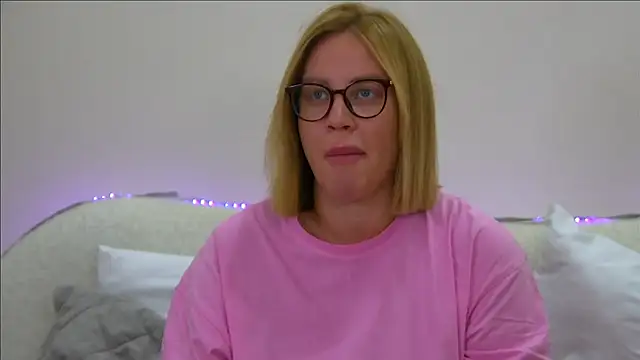 MariaNeumann online show from 09.21.25