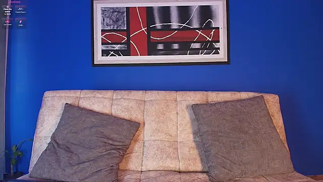 liccy hall online show from 10.10.25