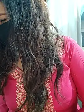 Snapshot of Aishwaryaa_69 chatting on 01.18.26 Aishwaryaa 69 online show from 01.18.26