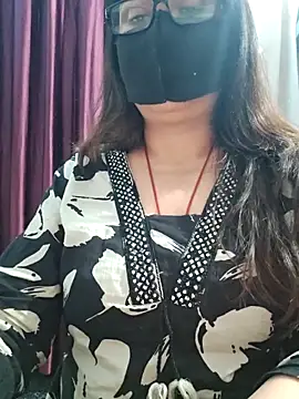 Snapshot of Aishwaryaa_69 chatting on 02.21.26 Aishwaryaa 69 online show from 02.21.26