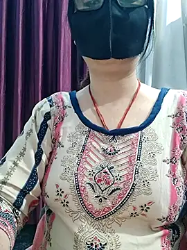 Snapshot of Aishwaryaa_69 chatting on 03.13.26 Aishwaryaa 69 online show from 03.13.26