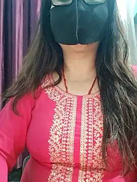 Snapshot of Aishwaryaa_69 chatting on 03.14.26 Aishwaryaa 69 online show from 03.14.26