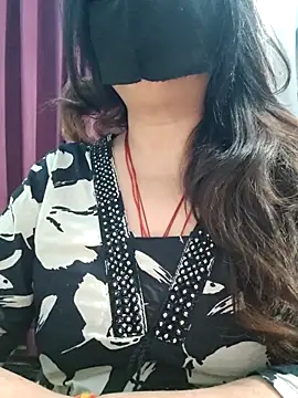 Snapshot of Aishwaryaa_69 chatting on 03.24.26 Aishwaryaa 69 online show from 03.24.26