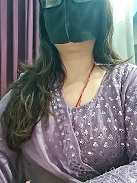 Snapshot of Aishwaryaa_69 chatting on 03.27.26 Aishwaryaa 69 online show from 03.27.26