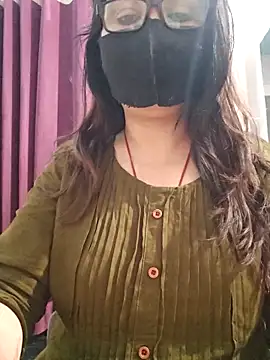 Snapshot of Aishwaryaa_69 chatting on 04.02.26 Aishwaryaa 69 online show from 04.02.26