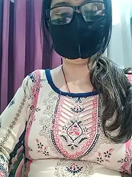 Snapshot of Aishwaryaa_69 chatting on 04.03.26 Aishwaryaa 69 online show from 04.03.26