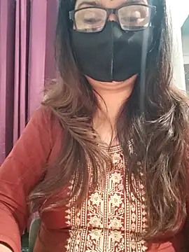 Snapshot of Aishwaryaa_69 chatting on 04.11.26 Aishwaryaa 69 online show from 04.11.26