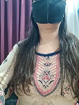 Aishwaryaa 69 online show from 05.18.26