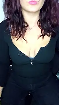 Snapshot of Kitty_Doll69 chatting on 11.14.25 Kitty Doll69 online show from 11.14.25