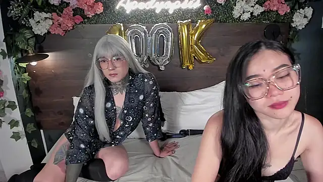 JadeyKhada online show from 12.02.24