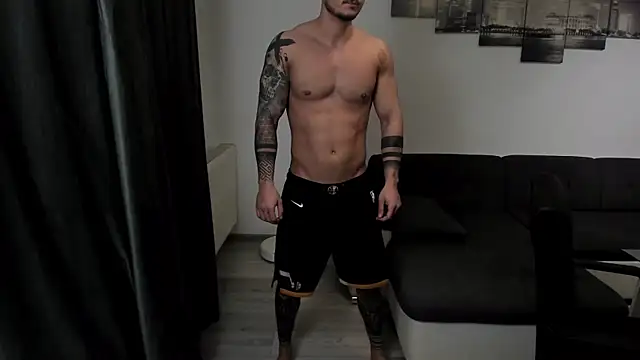 Richarddarell1 online show from 11.06.25