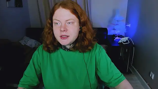 Cassie xKiss online show from 12.20.25