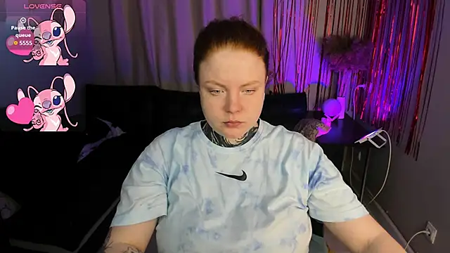 Cassie xKiss online show from 02.21.26