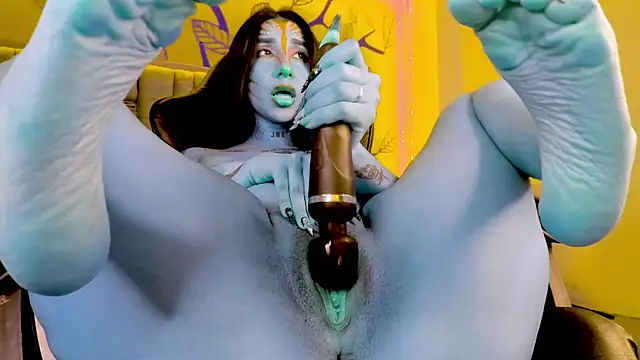 Snapshot of Leiaa_ chatting on 12.28.24 Leiaa online show from 12.28.24