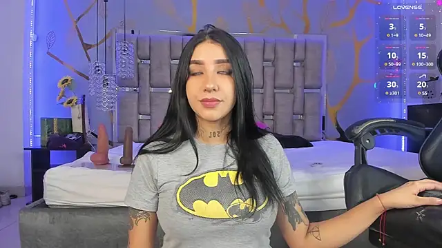 Snapshot of Leiaa_ chatting on 01.13.25 Leiaa online show from 01.13.25