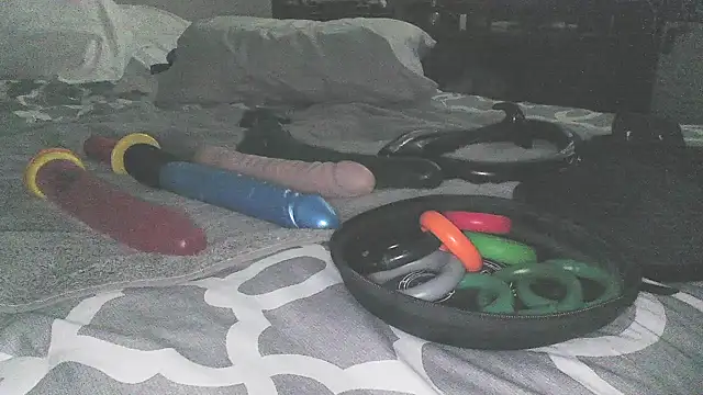 Snapshot of Jacknjimmyjohn chatting on 11.23.25 Jacknjimmyjohn online show from 11.23.25