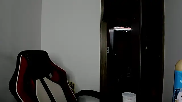 Sweet-Suck69 online show from 02.22.25