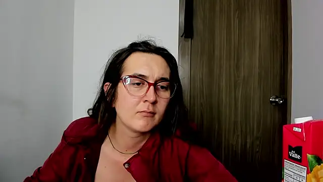 Sweet-Suck69 online show from 02.24.25